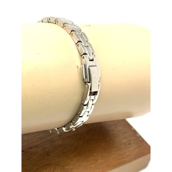 Citizen Women's Watch EM0860-51D Eco Drive Mother of Pearl Dial Silver Steel - Picture 10 of 14